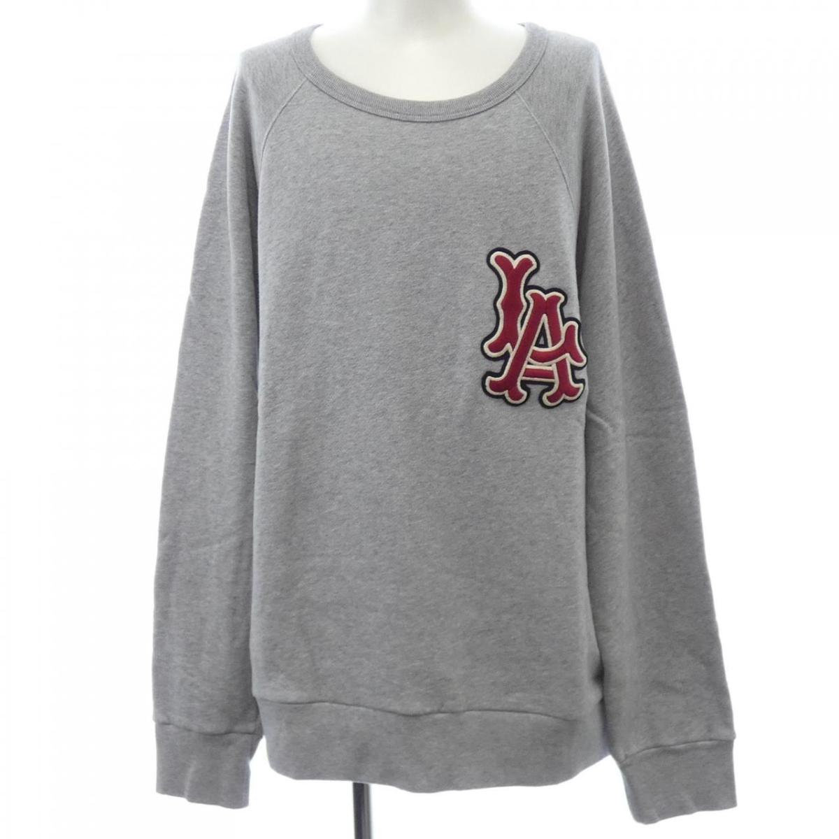 売り切りたいのでお値下げGUCCI グレー ロゴ トレーナー Gucci Rhinestone Logo Sweatshirt Gucci