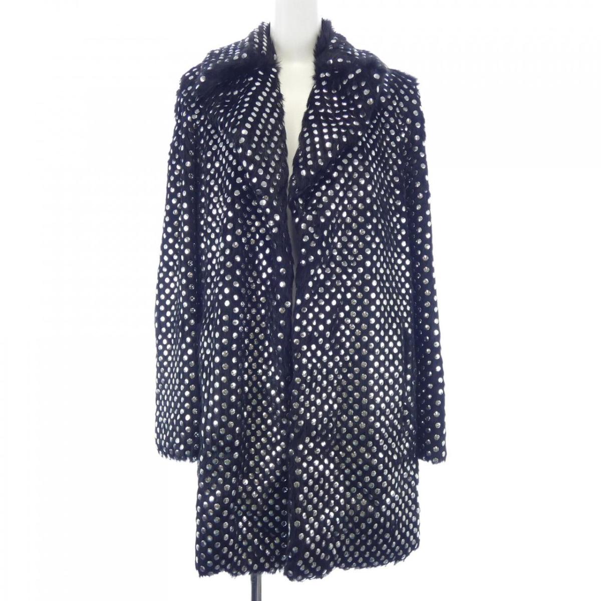 セリーヌ CELINE 厚地の外套【中古】