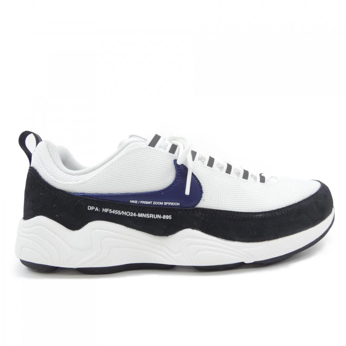 ナイキ NIKE スニーカー【中古】