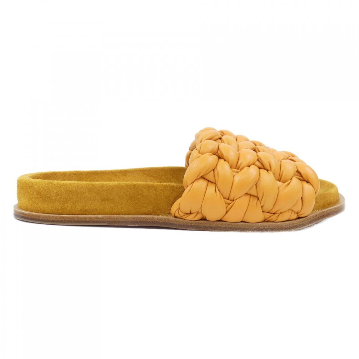 セール【Chloe】Woody アンクルストラップ付き トングサンダル 楽天市場】CHLOE クロエ 【美品】WOODY ロゴ入り トング