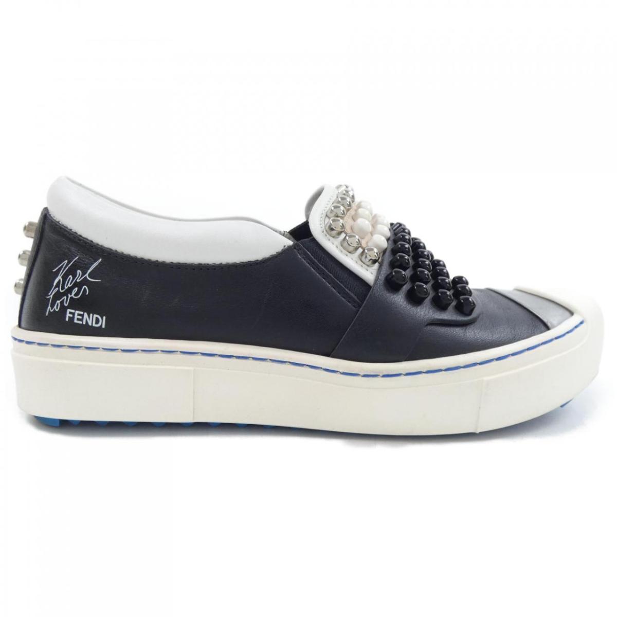 フェンディ　スニーカー fendi_low_top__sleek_comfort_b