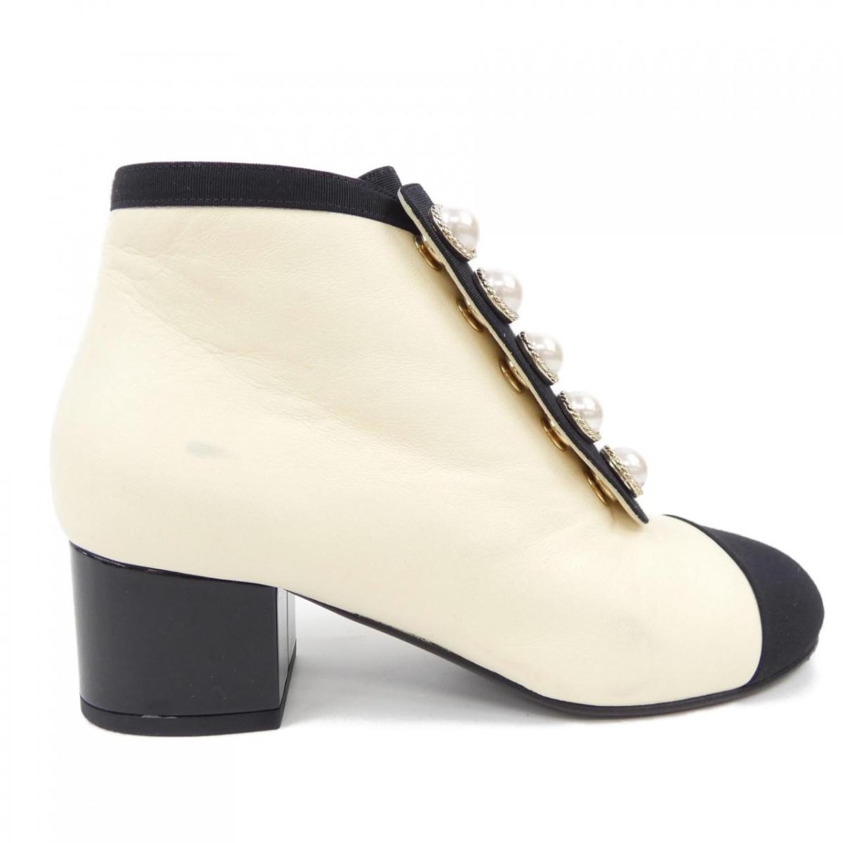 シャネル CHANEL ブーツ【中古】