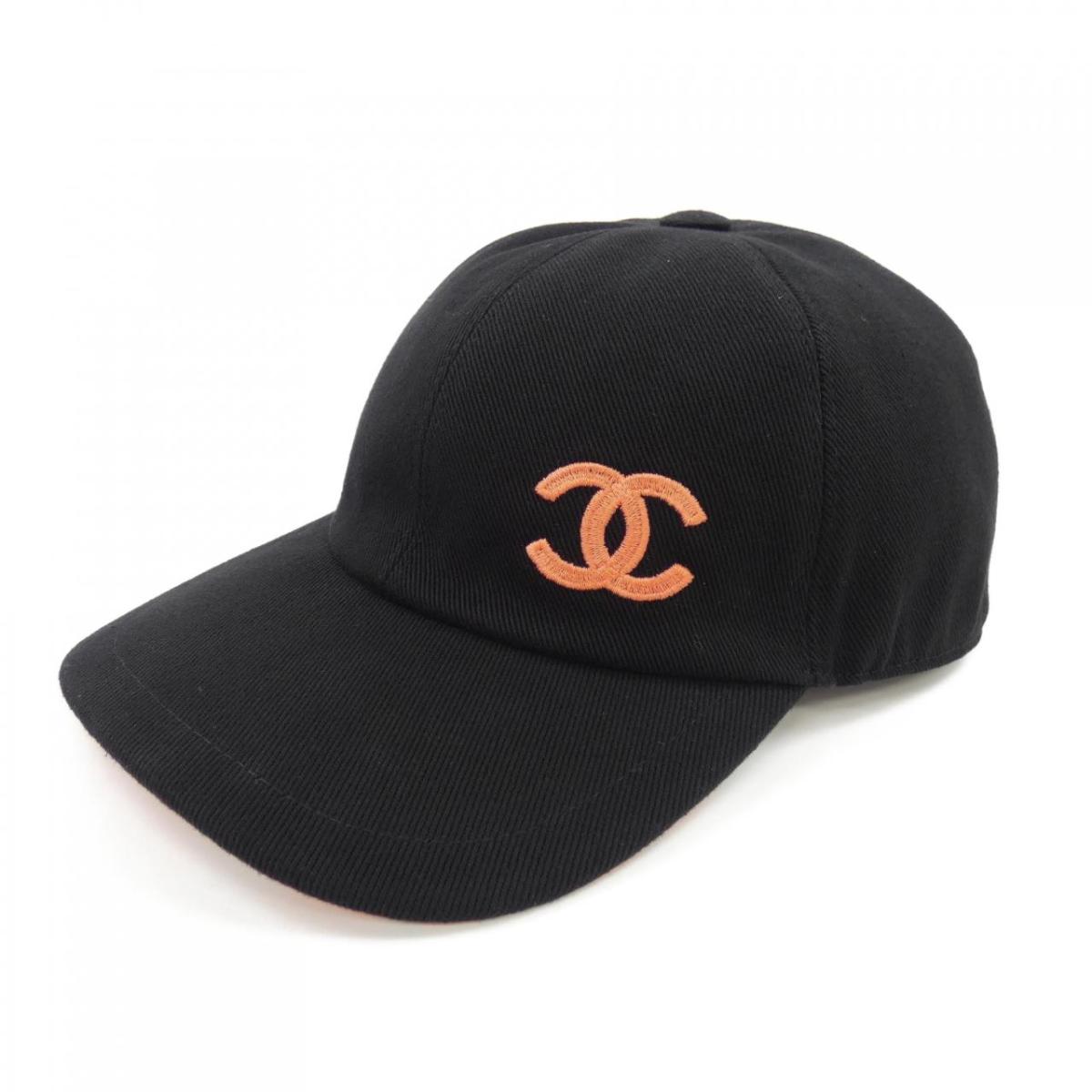 ベ*ル様 CHANELのキャップ Chanel 22P Black Denim Sequin CC White Logo Baseball Cap
