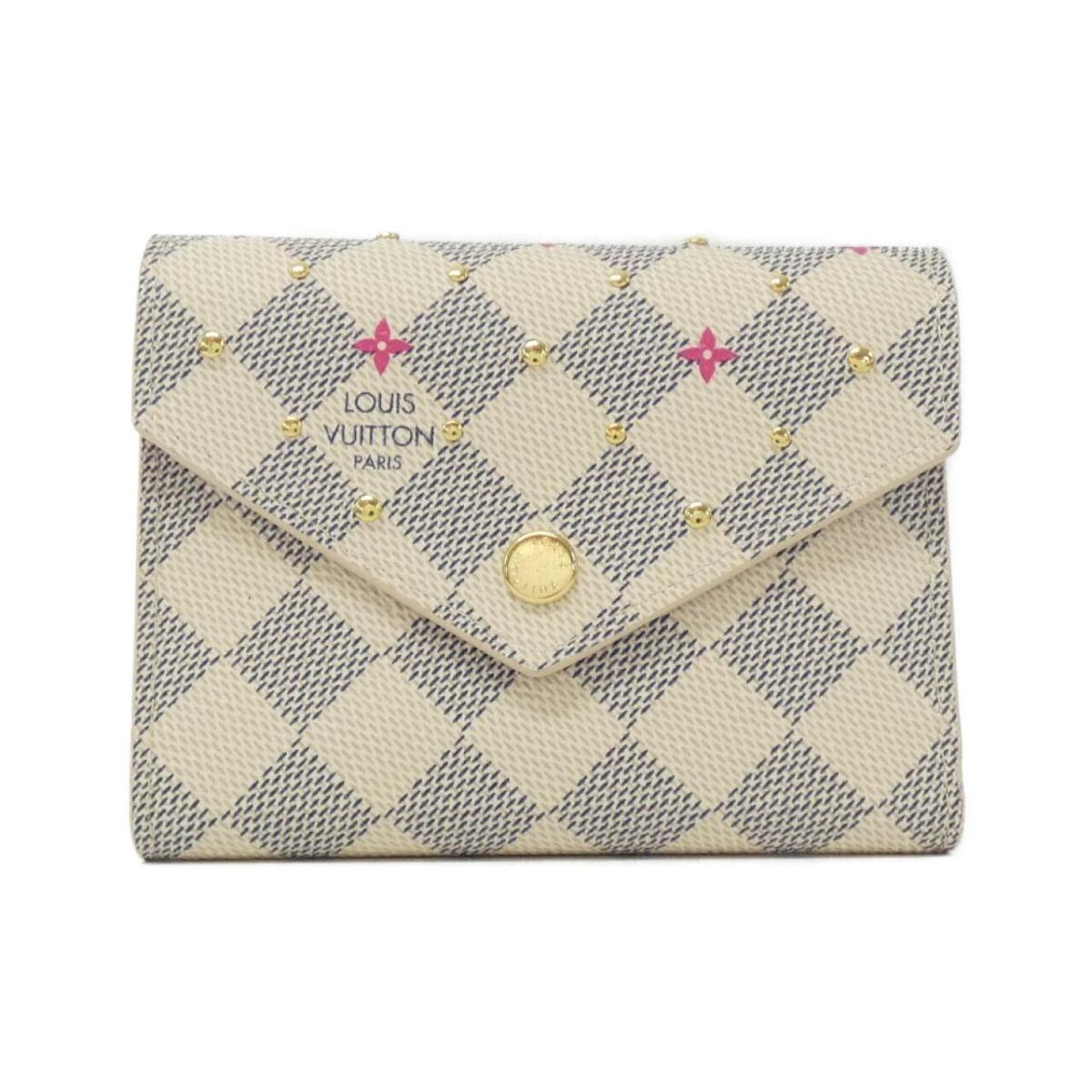 最終出品 ヴィトン ダミエアズール ミニ財布 美品 2021年 秋】ルイ・ヴィトンのダミエ・アズール 財布の中で買取り