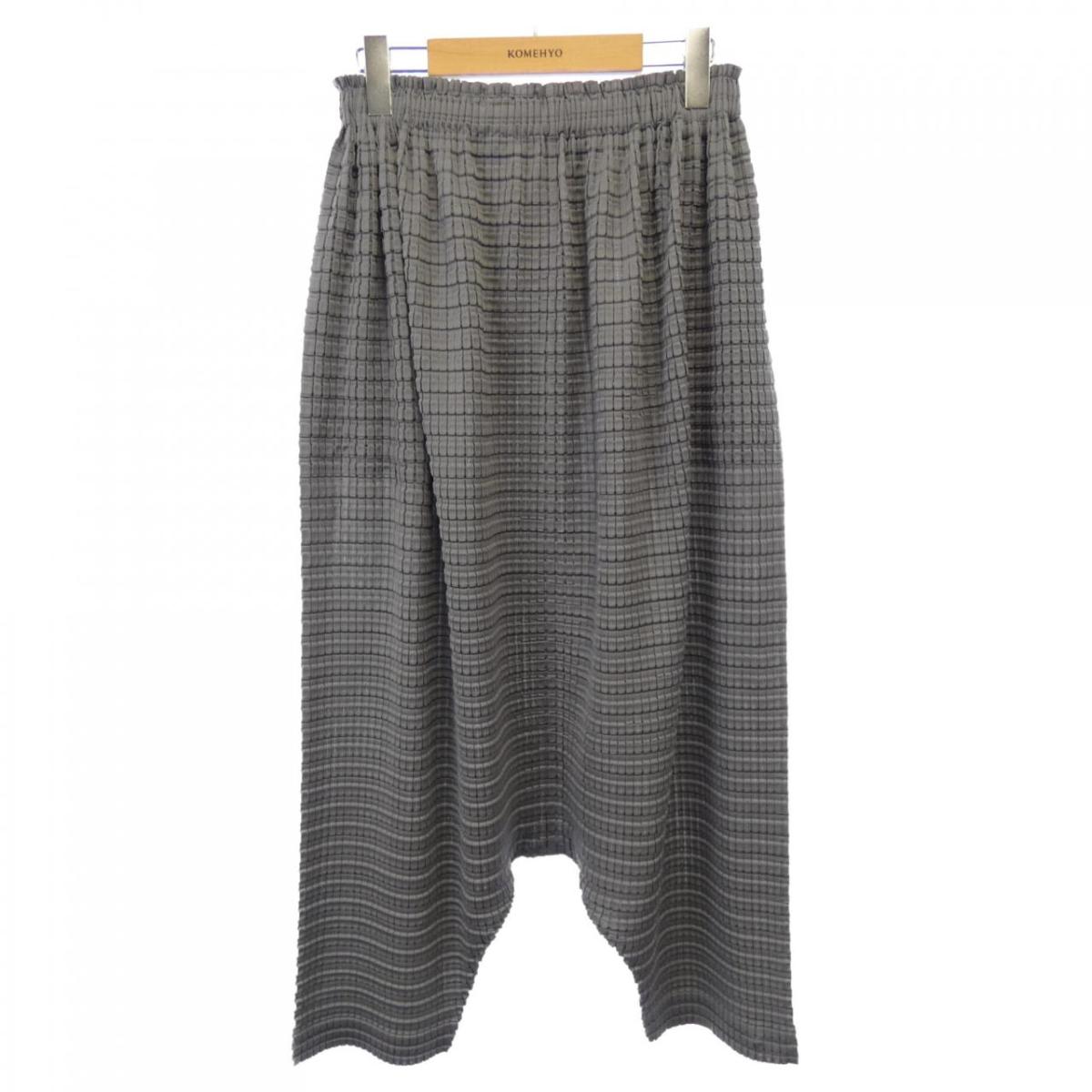 プリーツプリーズ PLEATS PLEASE パンツ【中古】