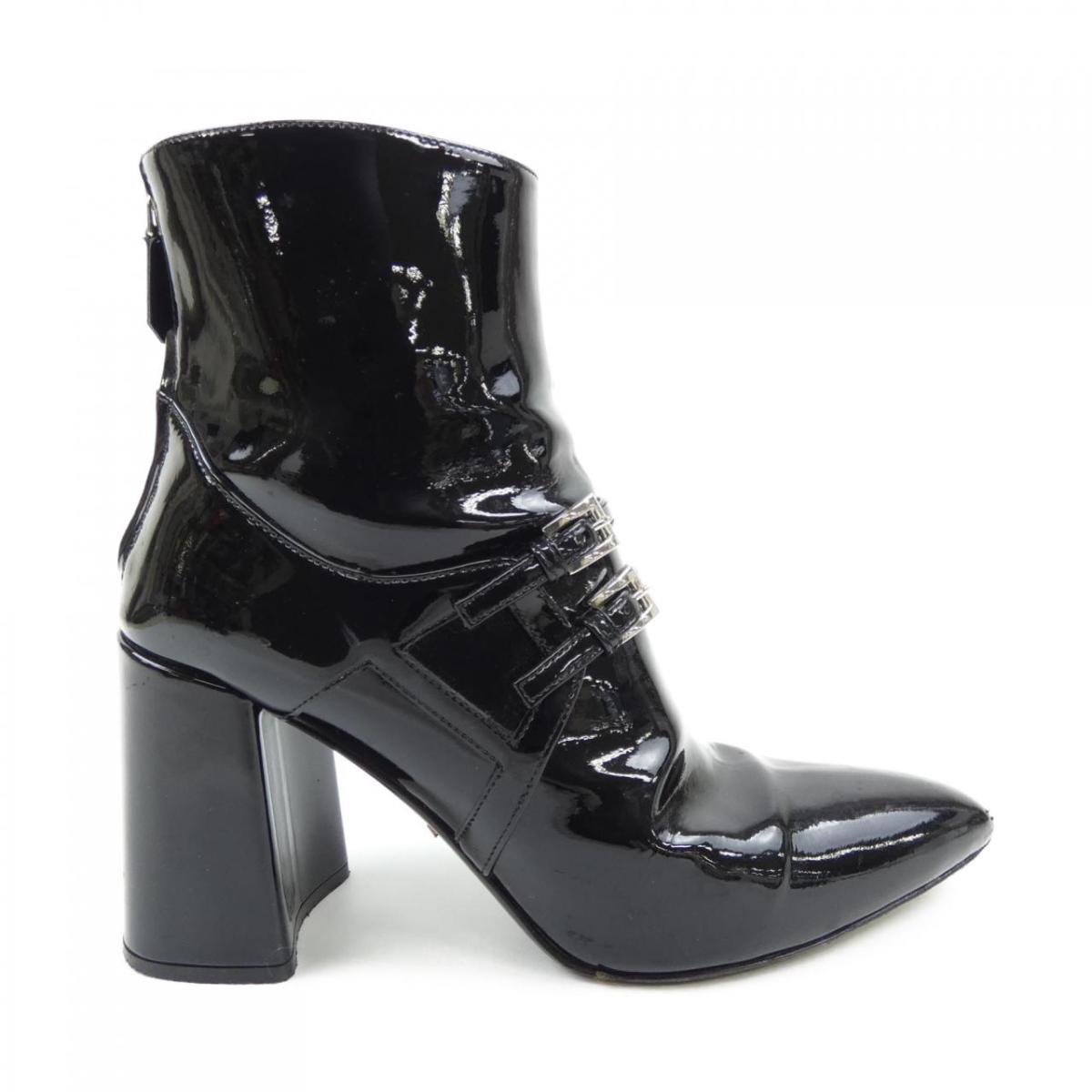 新品未使用　PRADA プラダ/ハンマードレザーブーティサイドゴアブーツ レザー 23AW】PRADA ロゴ Chelsea レザー サイドゴア ブーツ (PRADA/ブーツ