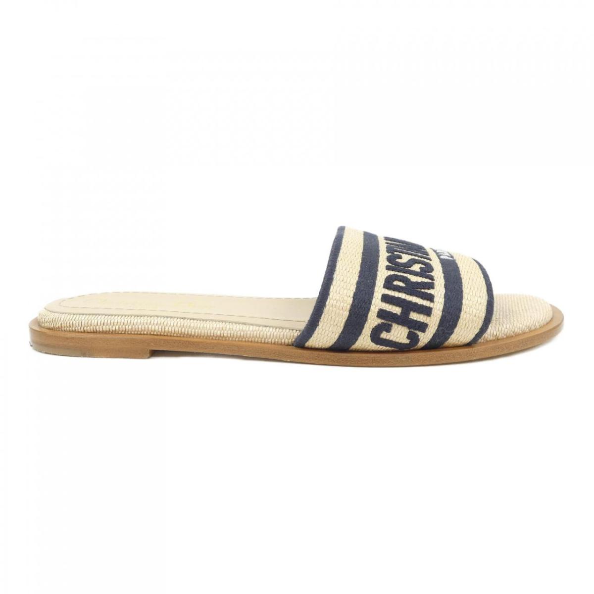 Dior　サンダル Women's Designer Sandals & Slides | DIOR