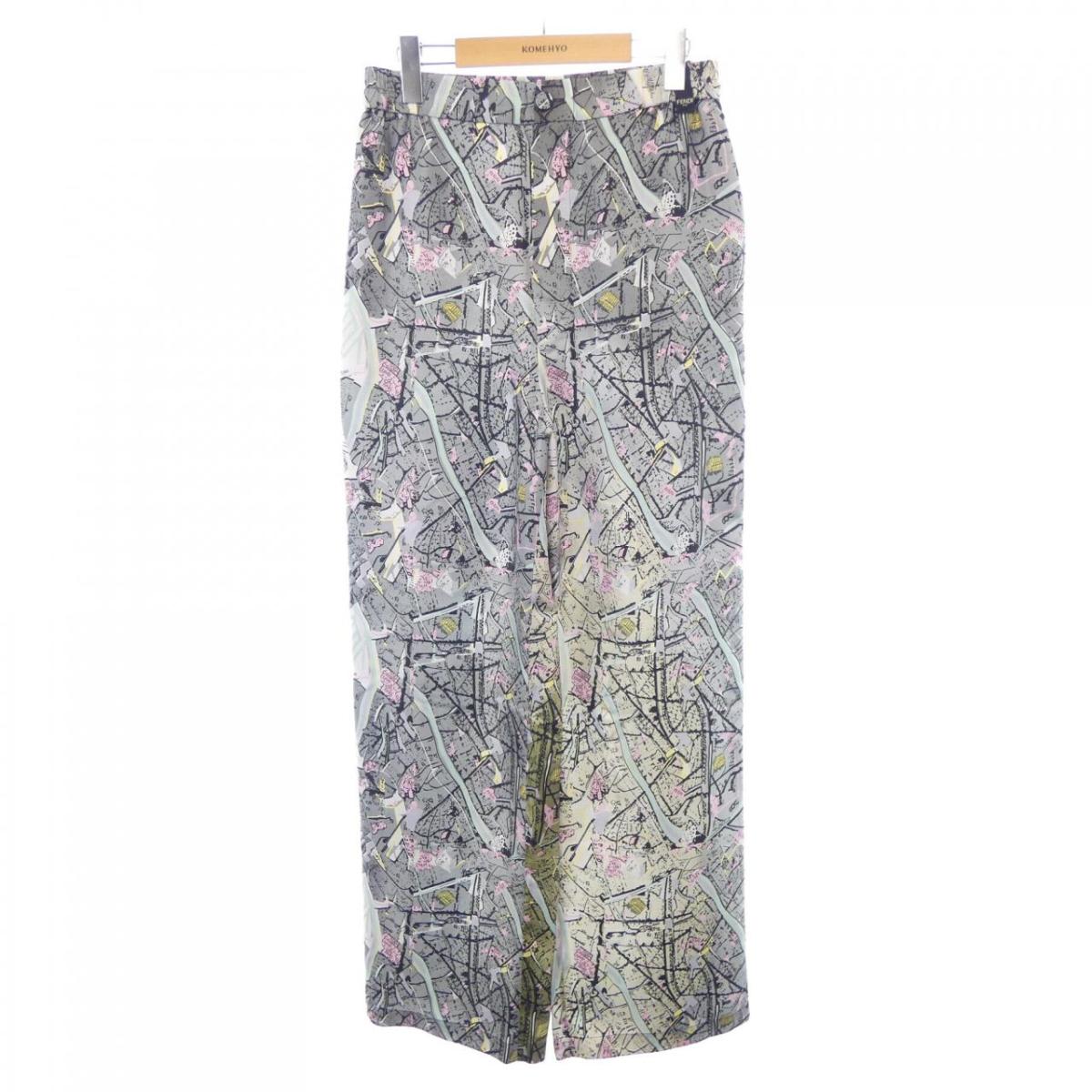 楽天市場】FENDI フェンディクロップドパンツ レディース 40(M位) 黒  