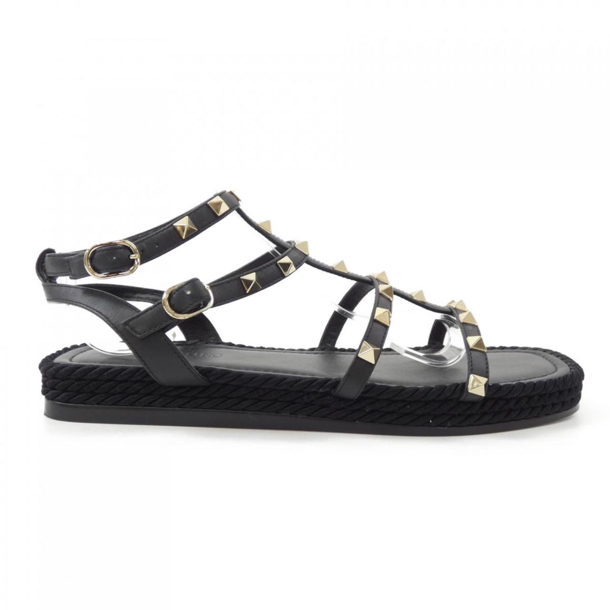 Valentino ロックスタッズ ラバー トングサンダル