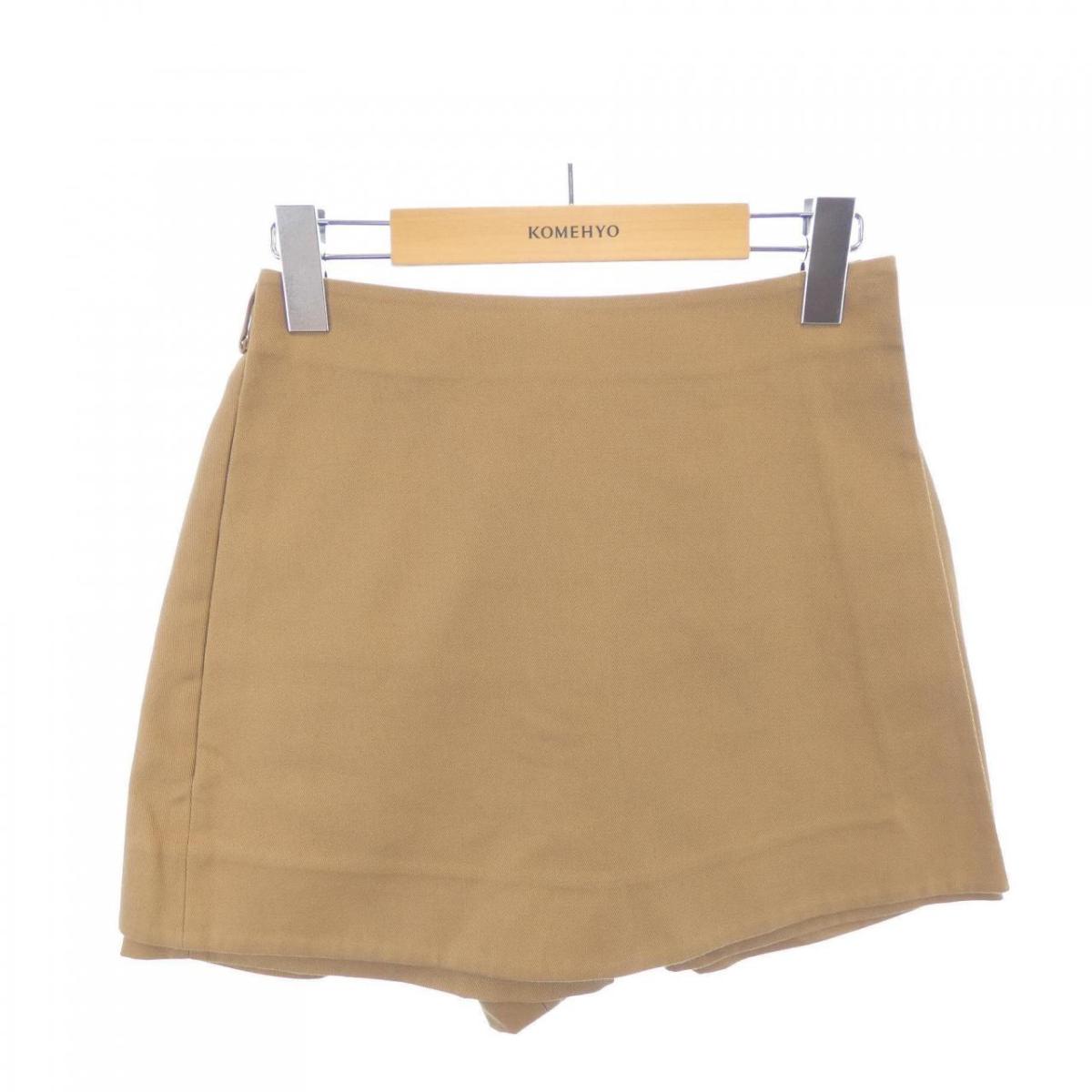 ヴァレンティノ VALENTINO ショートパンツ【中古】