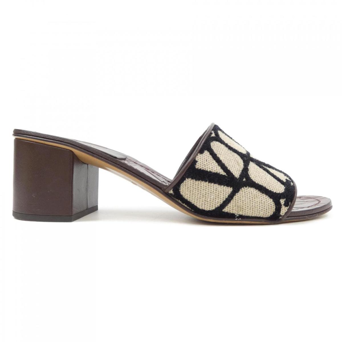 ヴァレンティノガラヴァーニ VALENTINO GARAVANI サンダル【中古】