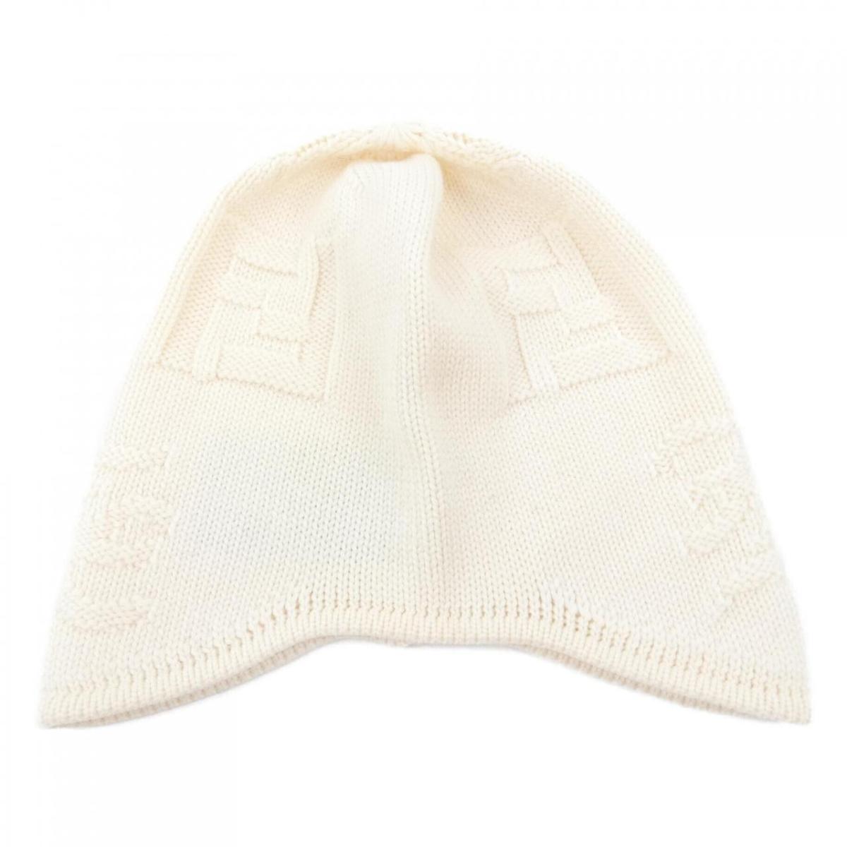 フェンディ FENDI ニットキャップ【中古】｜KOMEHYO ONLINESTORE 店 19,200円