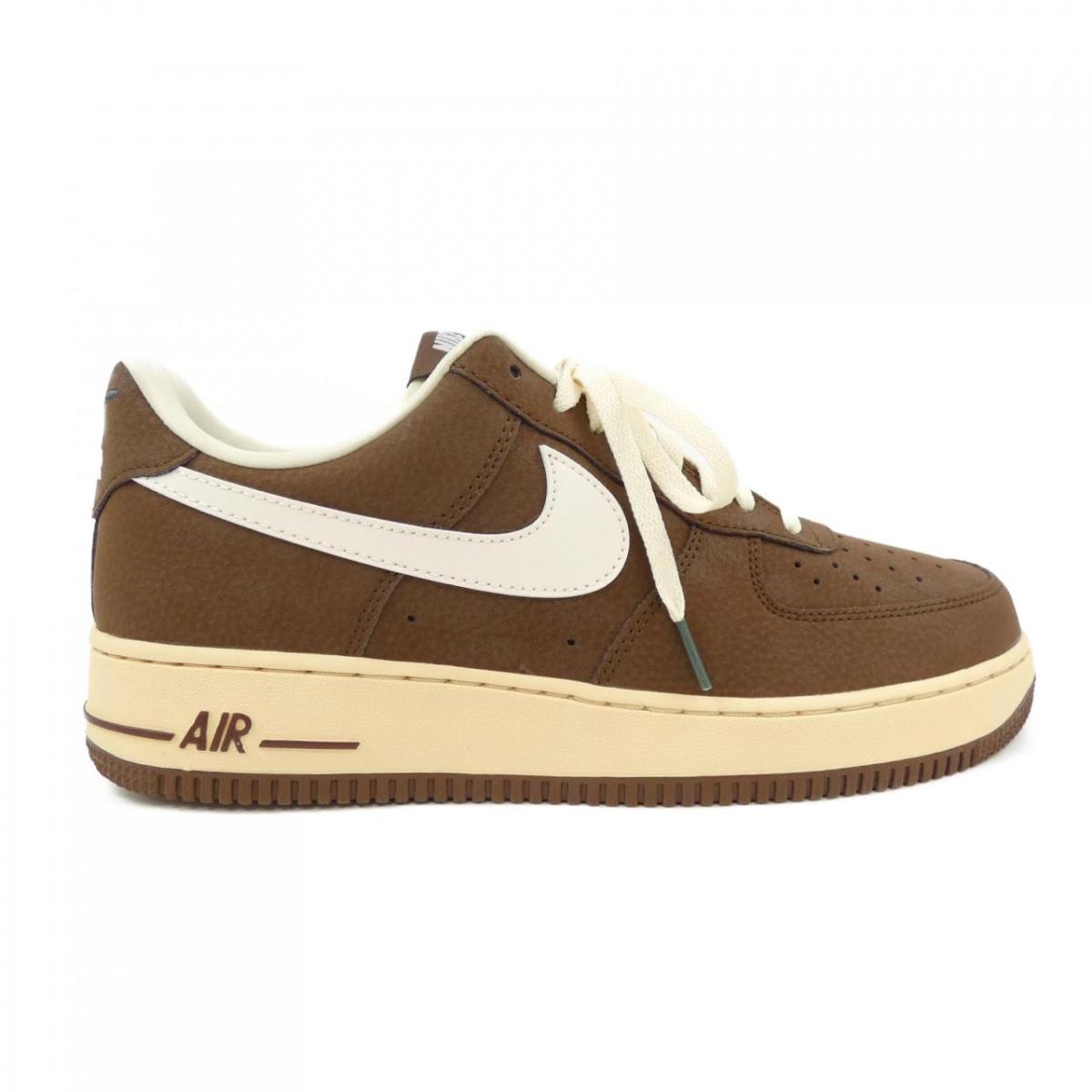 ナイキ NIKE スニーカー【中古】