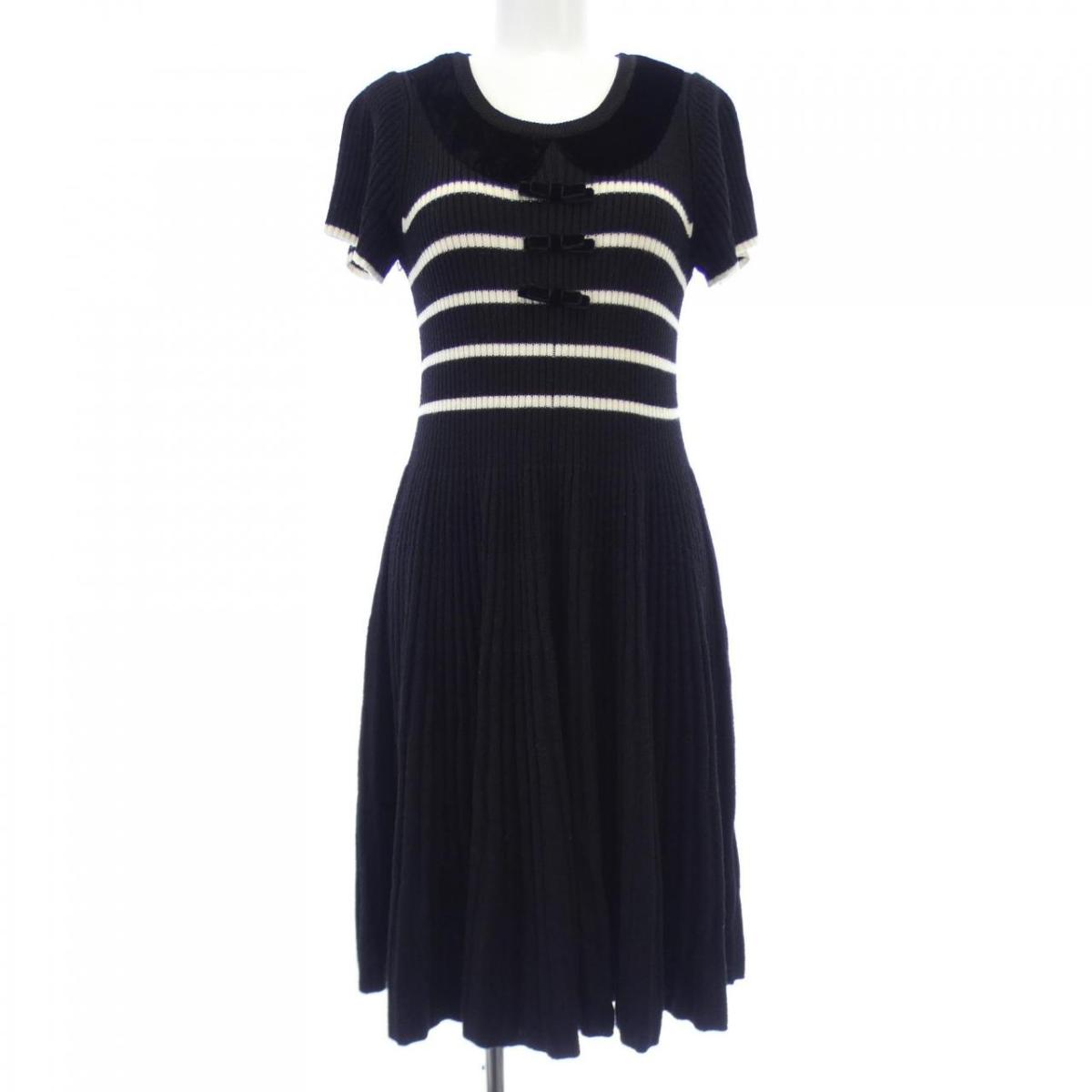 美品✨RED VALENTINO レッドヴァレンティノ　膝丈　ワンピース　40 楽天市場】レッドヴァレンティノ ワンピース 花柄 リボン ＃40