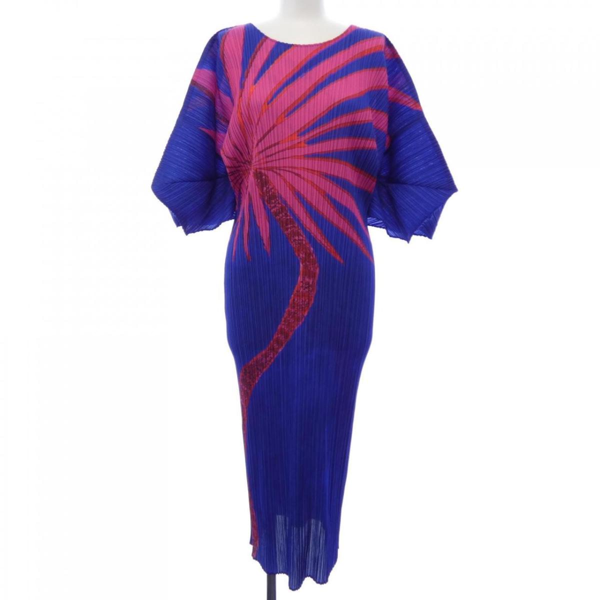 プリーツプリーズ PLEATS PLEASE 2023 ICE DESERT PP33JH685 7578076 ワンピース【中古】
