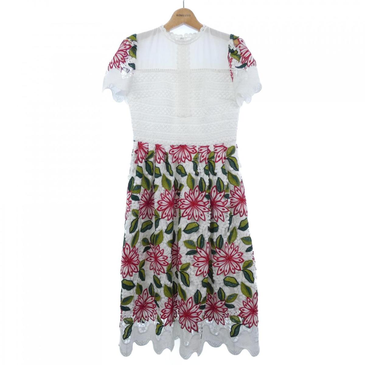 レディースファッション ワンピース チェスティ Chesty ワンピース 中古 お手頃価格 Blog Paraisodasbombas Com Br