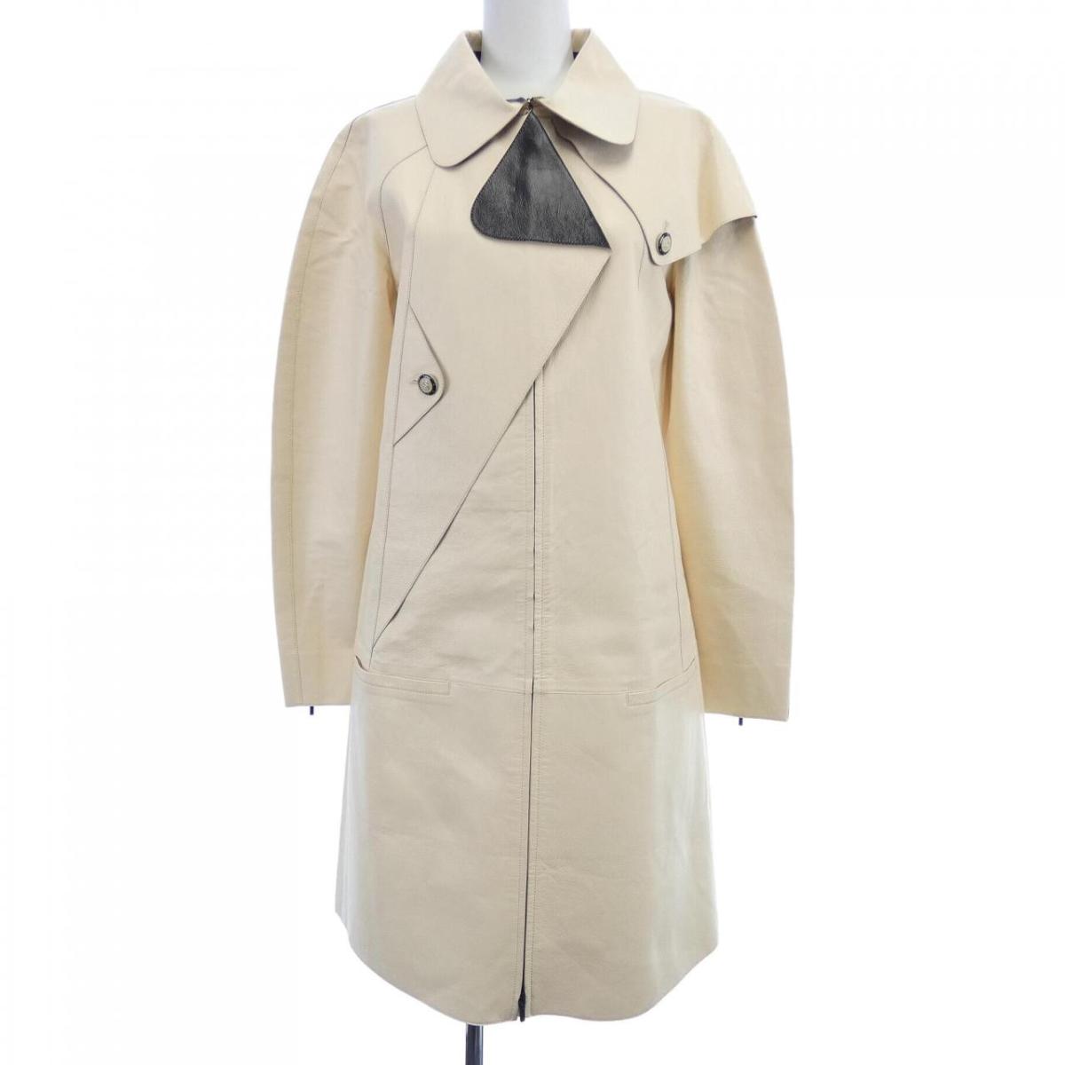 シャネル CHANEL P47513C00234 レザーコート【中古】