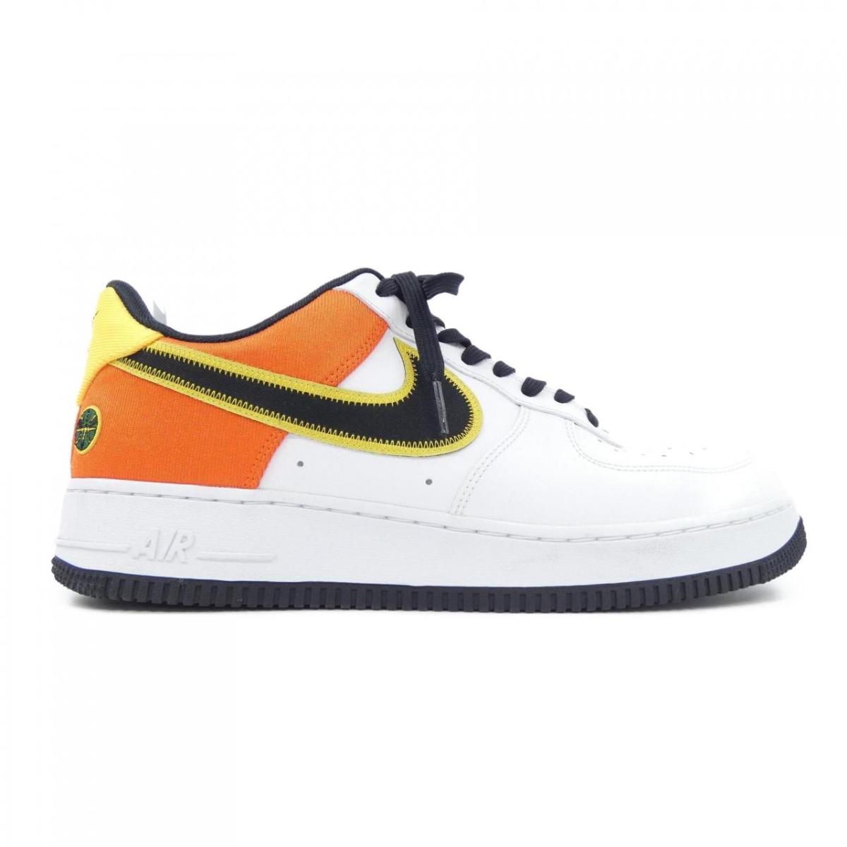 ナイキ NIKE CU8070-100 スニーカー【中古】