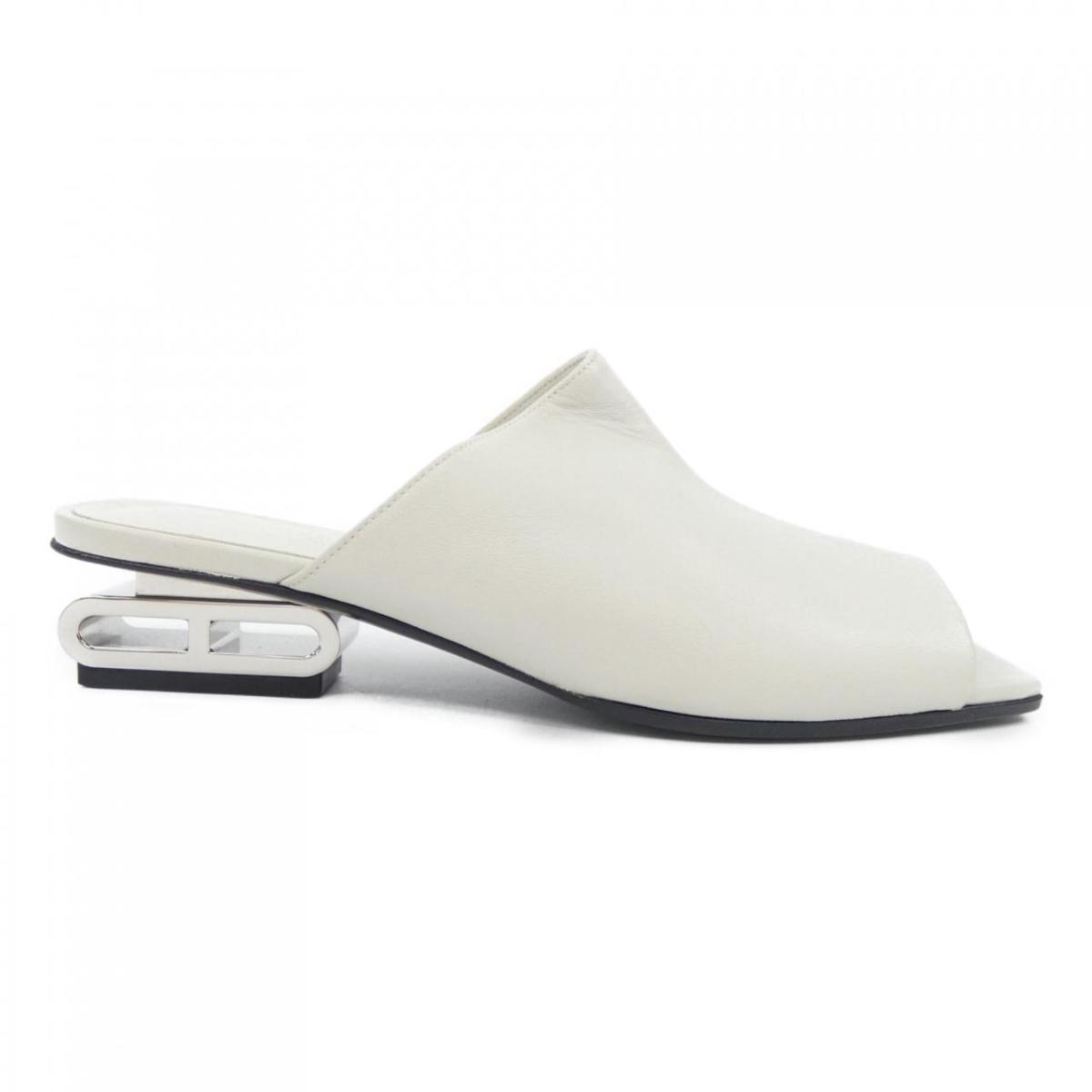 エルメス HERMES 偶像 IDOLE シェーヌダンクル 241084Z サンダル【中古】