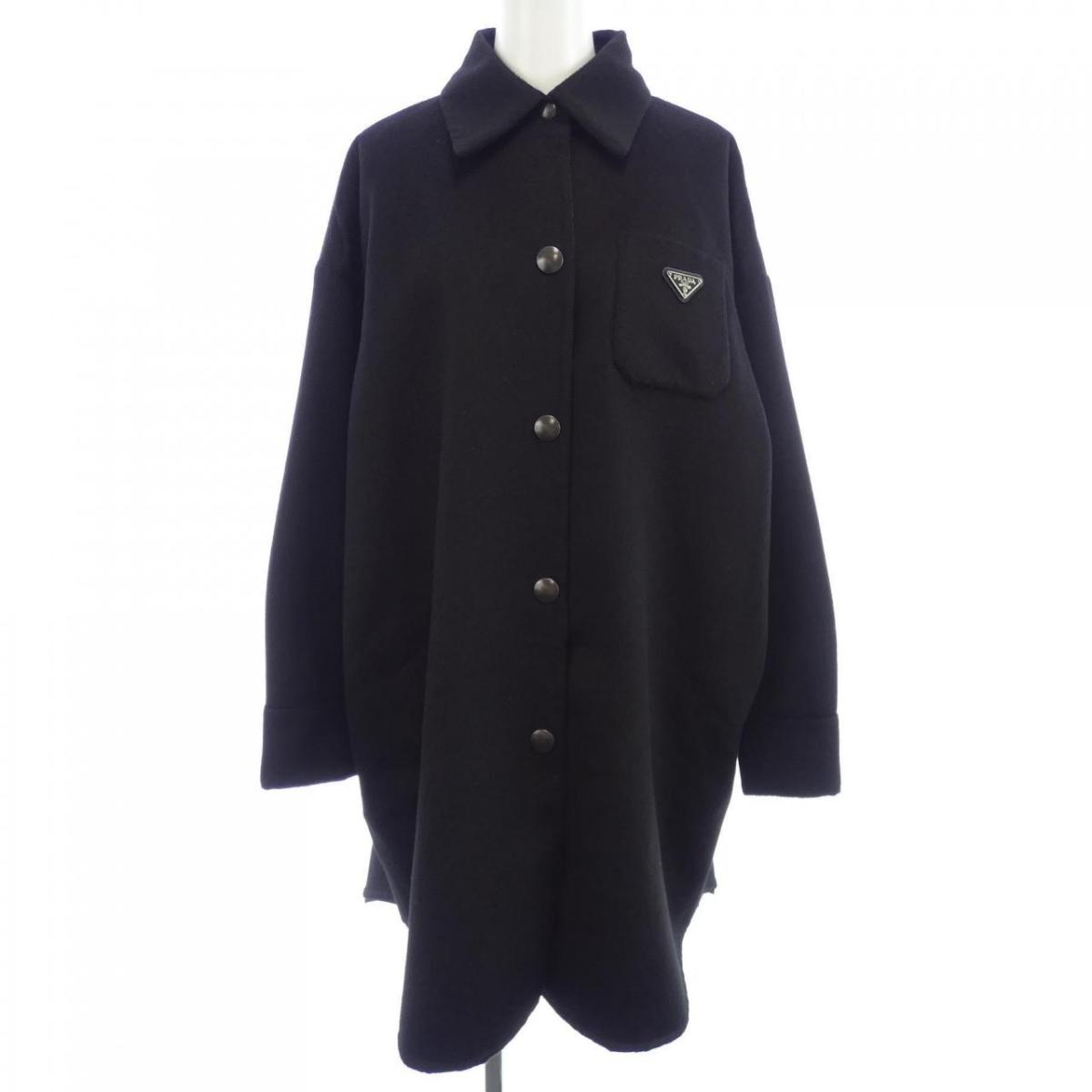 プラダ PRADA トライアングルロゴ P6680 S212 1Y5Z コート【中古】｜KOMEHYO ONLINESTORE 店 150,300円