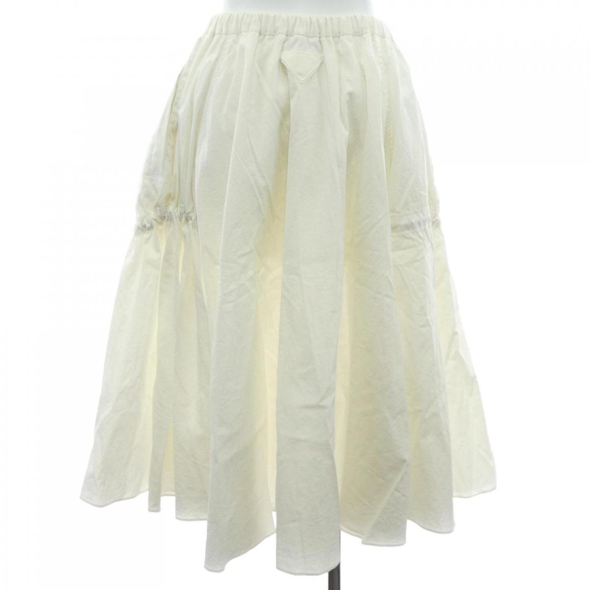 プラダ PRADA テクニカルポンジー 21H000 SOOO 16NA スカート【中古】|KOMEHYO ONLINESTORE 店