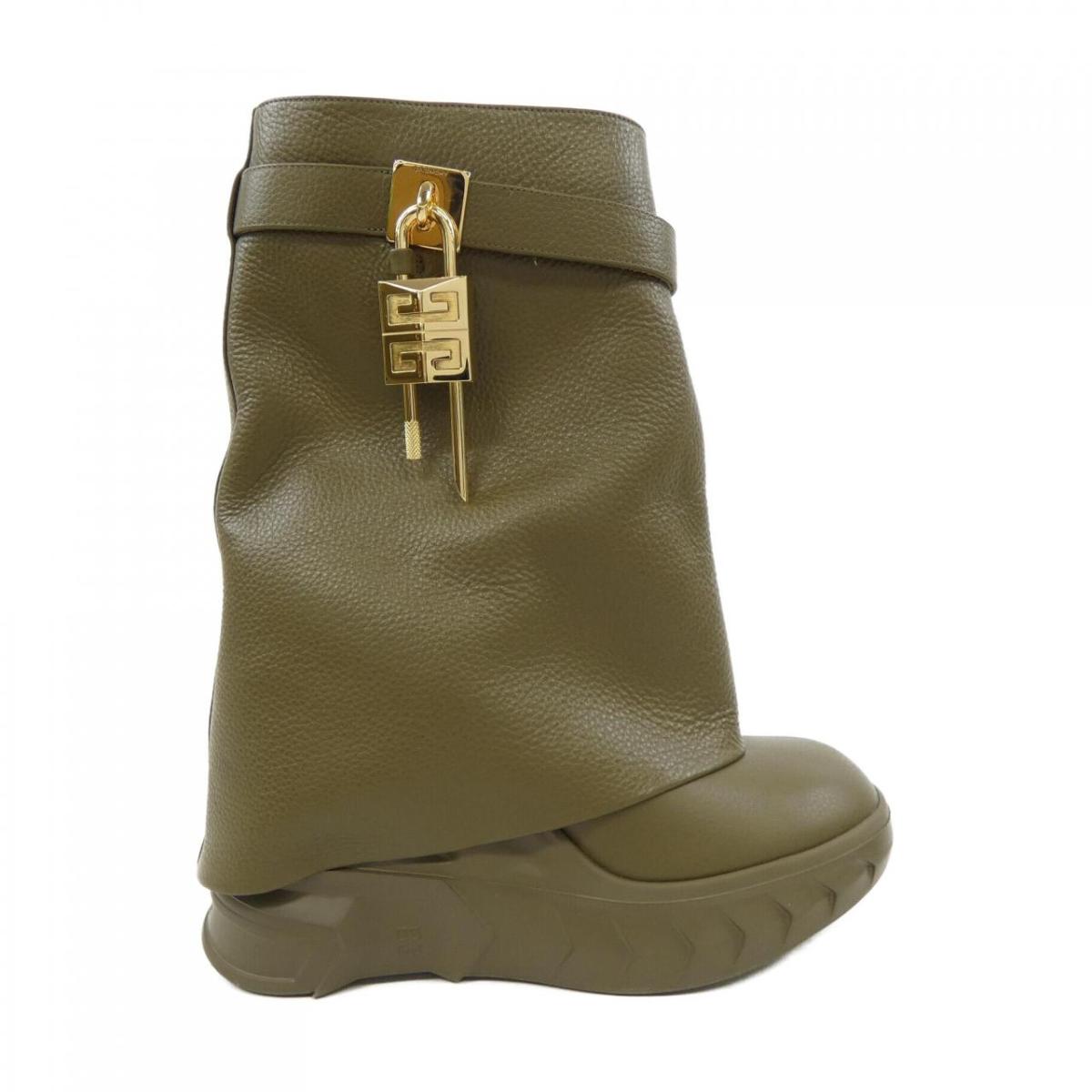 楽天市場】【緑屋質屋】ジバンシー パドロック付き レザー ショート