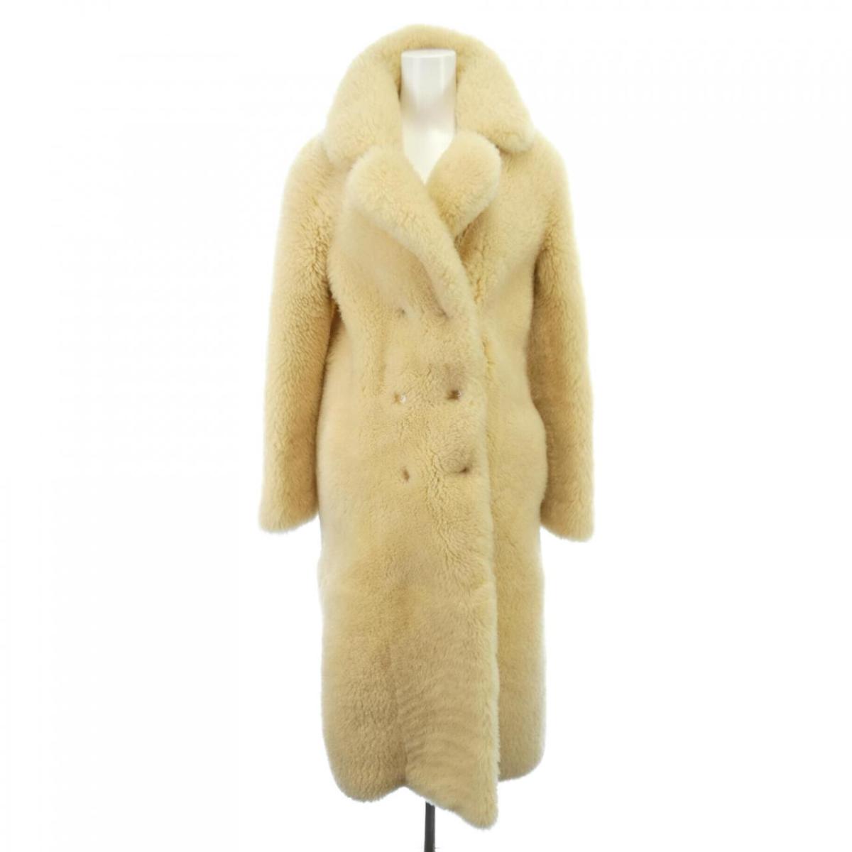 セリーヌ CELINE 2D196935F ムートンコート【中古】｜KOMEHYO ONLINESTORE 店 180,300円