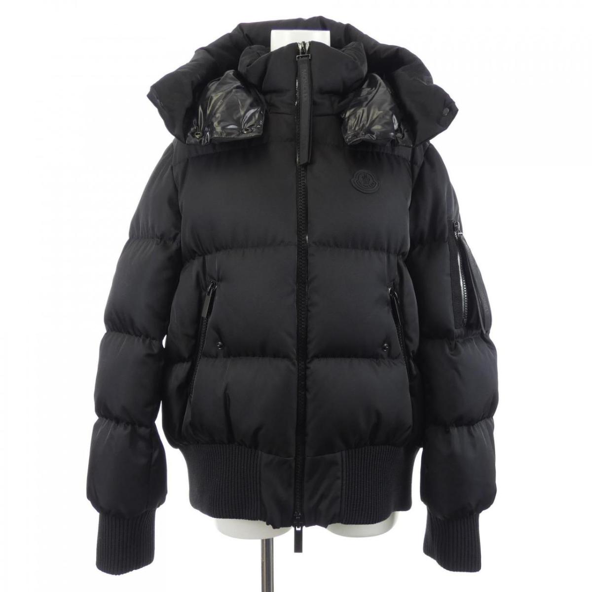 モンク軌跡 MONCLER 53803 AUTUN 落ち込む上衣【中古】