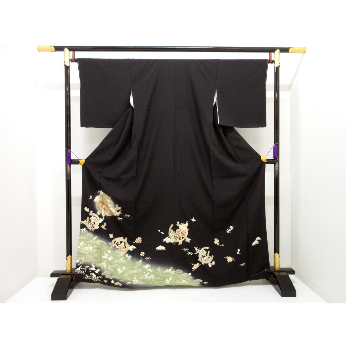 【未使用品】黒留袖　友禅金彩加工　ボカシ染【中古】