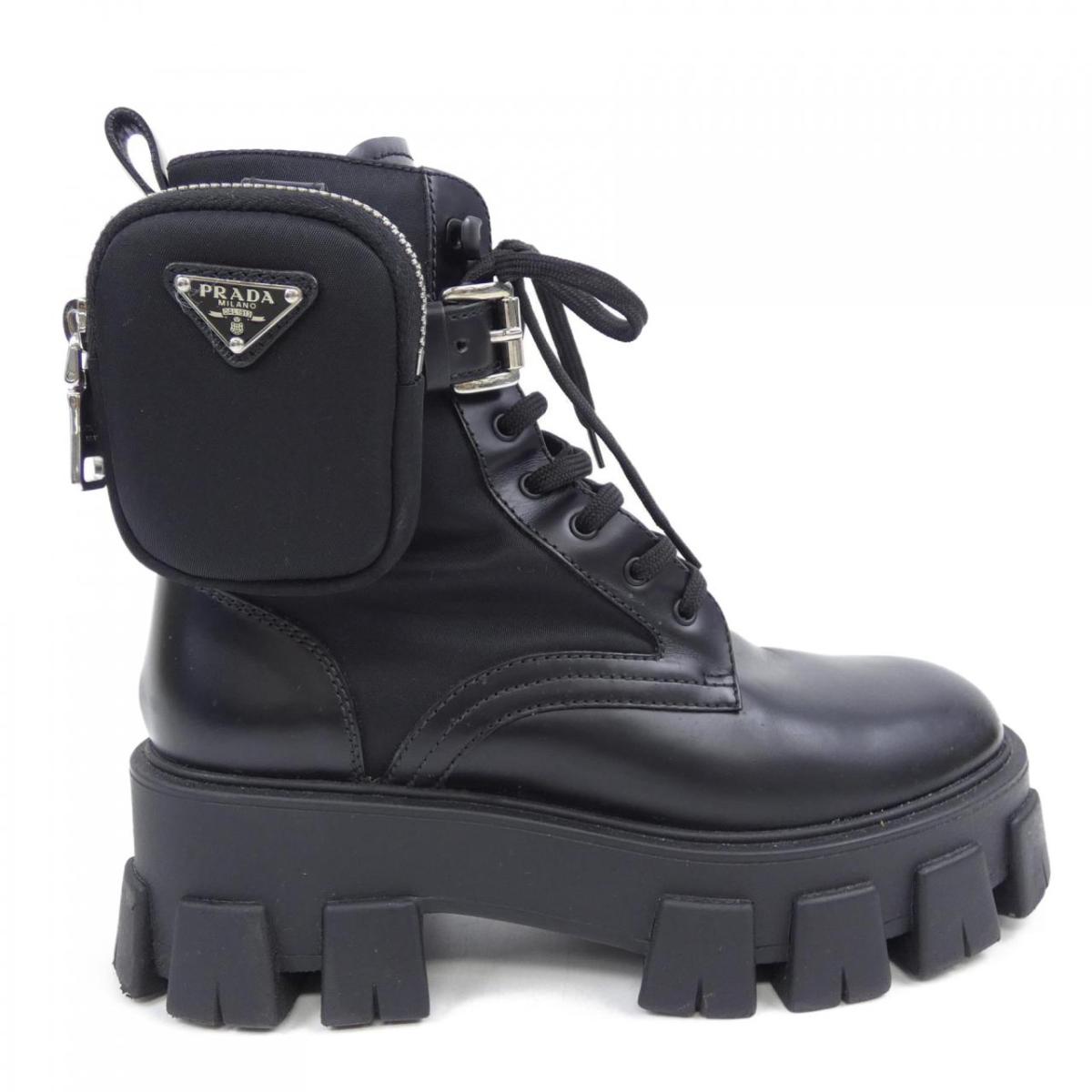 プラダ PRADA モノリス　トライアングルロゴ 1T255M ブーツ【中古】