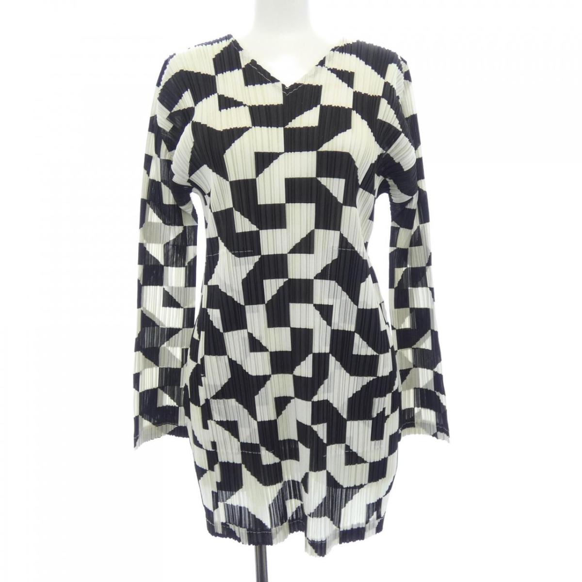 プリーツプリーズ PLEATS PLEASE 2016 幾何学 PP63-JT765 7571095 チュニック【中古】