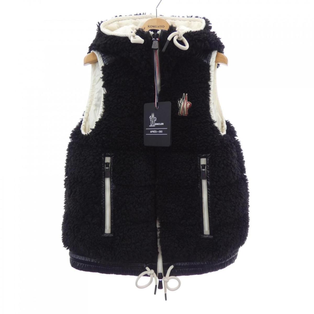 モンクレールグルノーブル MONCLER GRENOBLE 20988G00022 ダウンベスト【中古】