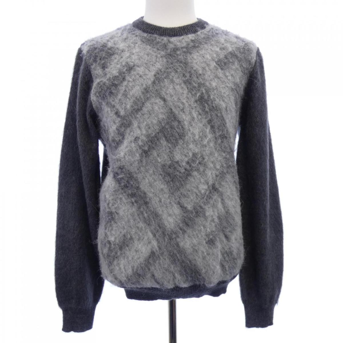 フェンディ FENDI FZX091 APJJ ニット【中古】