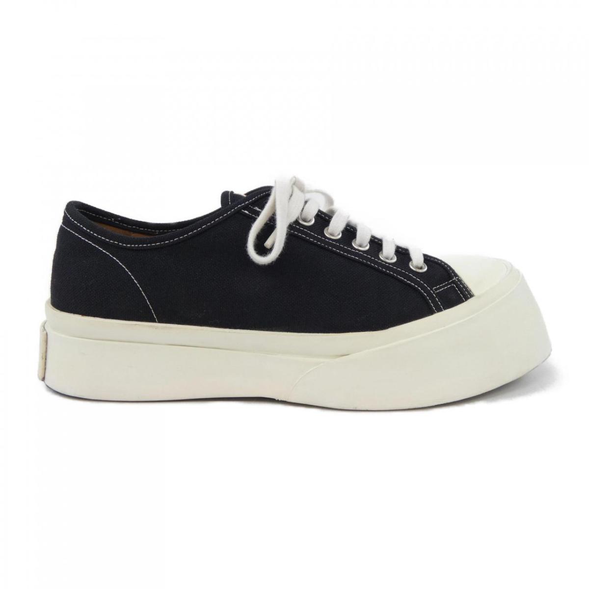 マルニ MARNI SNZU004202 スニーカー【中古】