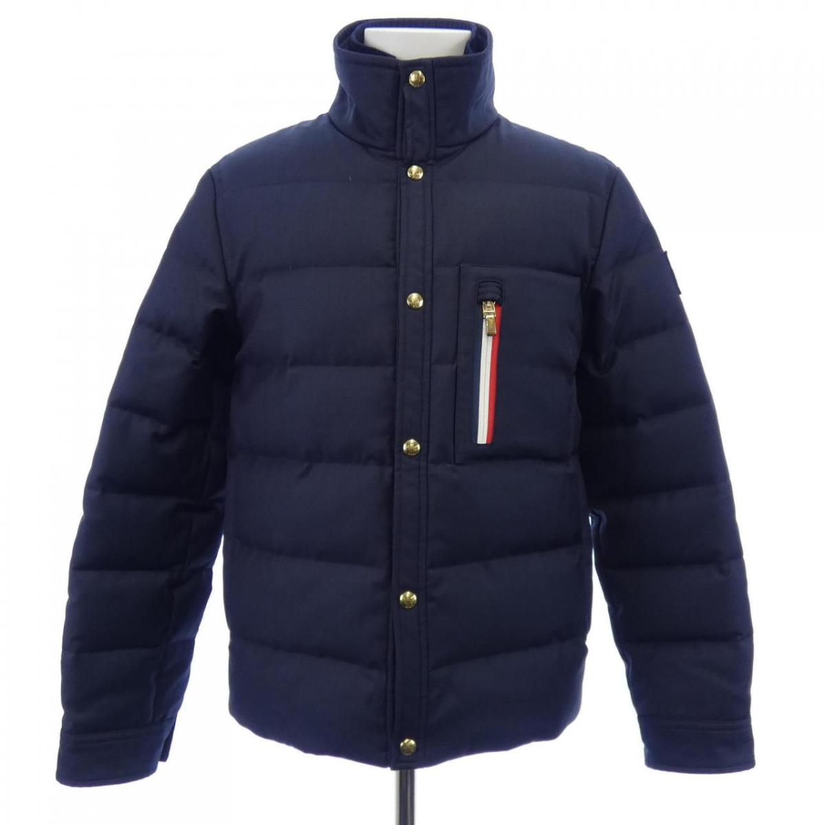 モンクレールガムブルー MONCLER GAMMEBLEU 23914035100 ダウンジャケット【中古】