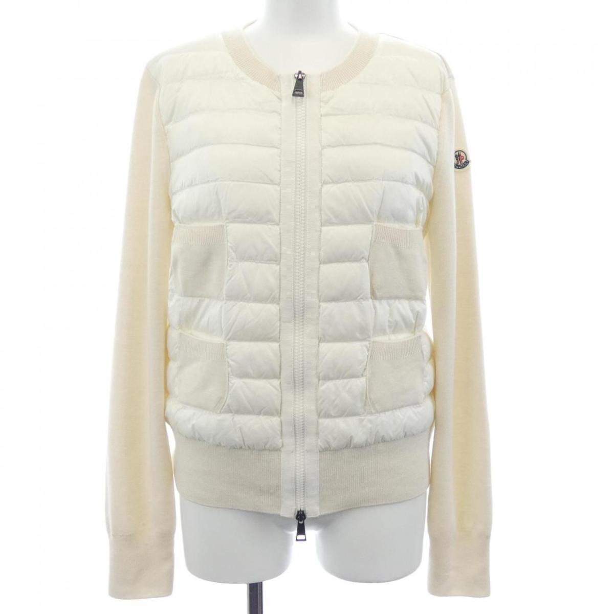モンクレール MONCLER 20939B51000 ダウンジャケット【中古】