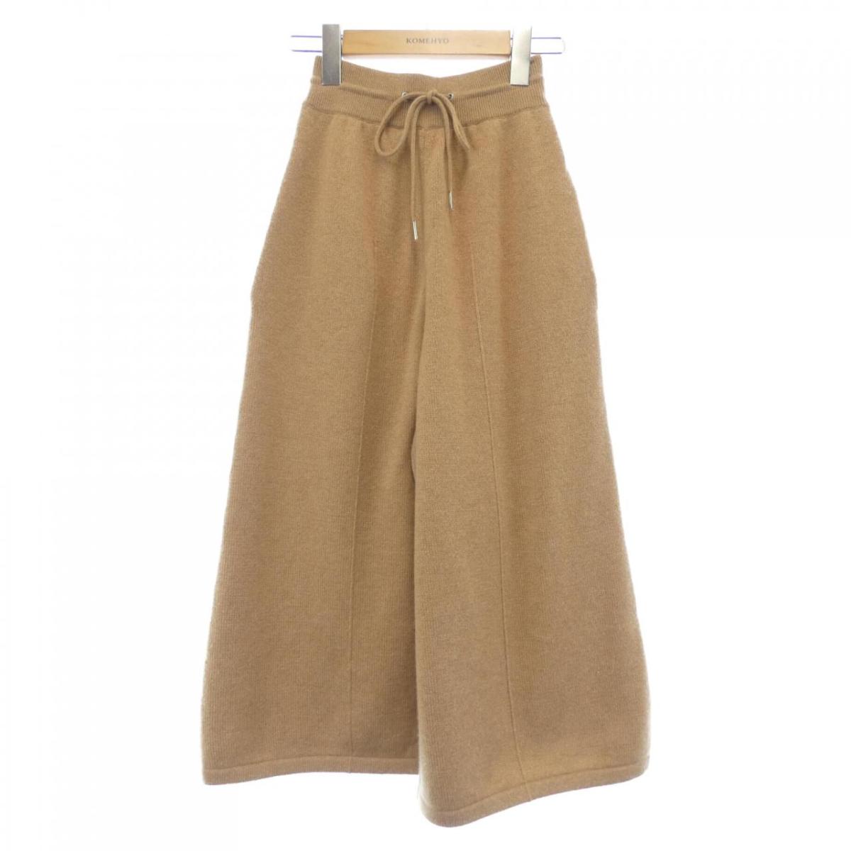 セリーヌ CELINE 2A20E152I パンツ【中古】
