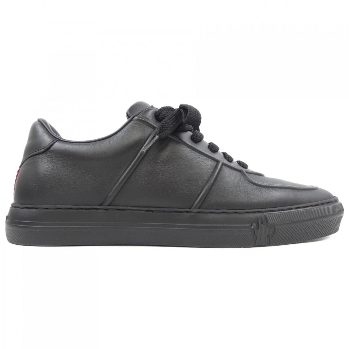 モンク軌跡 MONCLER スニーカー【中古】