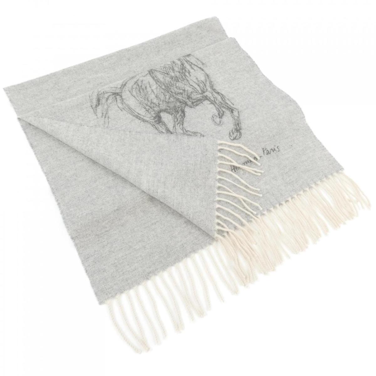 エルメス HERMES ギャロップのピルエット H392850T MUFFLER【中古】