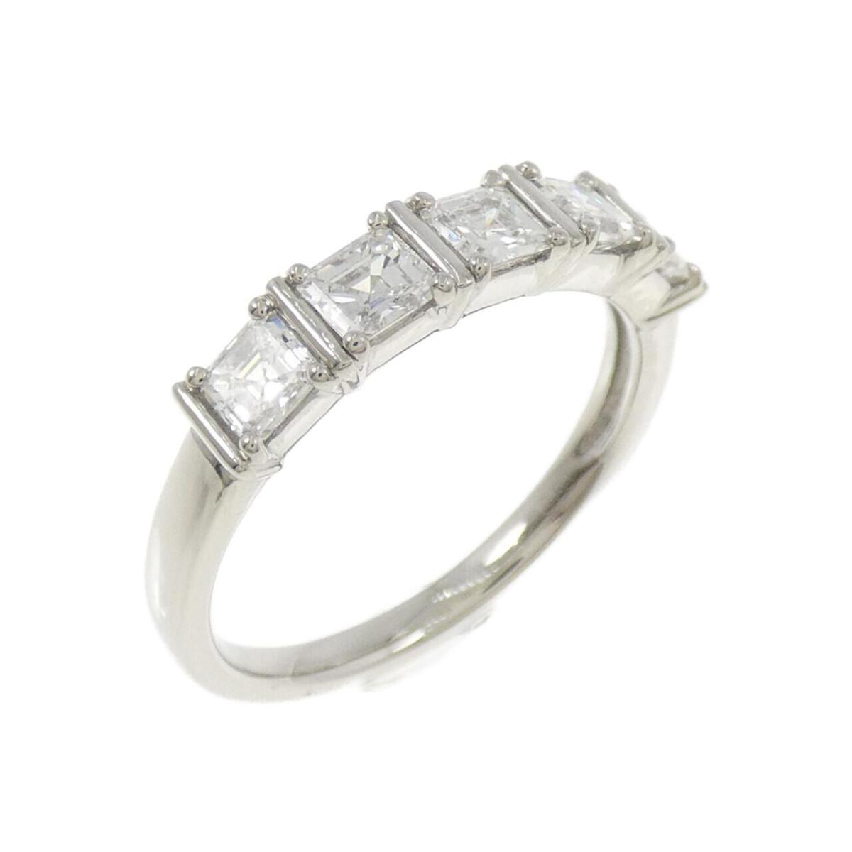 ジーエスティービー ダイヤモンド リング 0.80CT【中古】