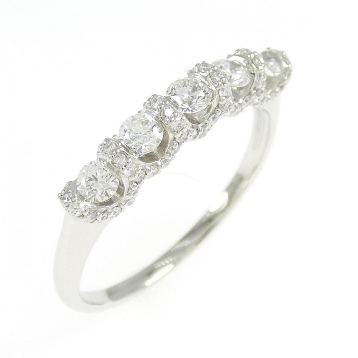 ジーエスティービー ダイヤモンド リング 0.70CT【中古】