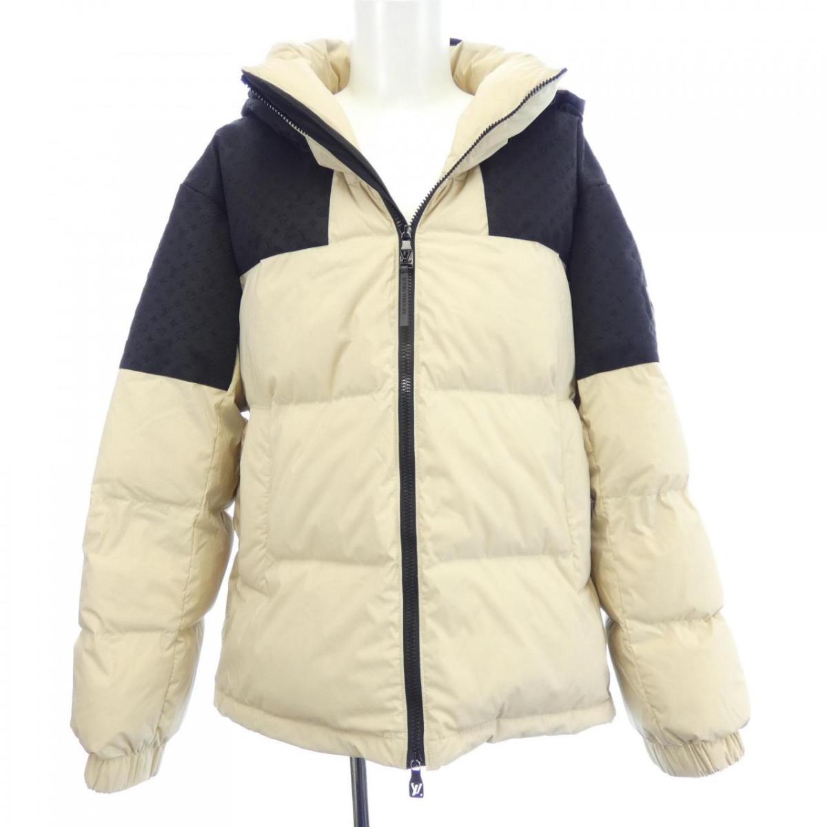 ルイヴィトン LOUIS VUITTON プレースド モノグラム エコダウンブルゾン HSB45ECVO 上衣【中古】