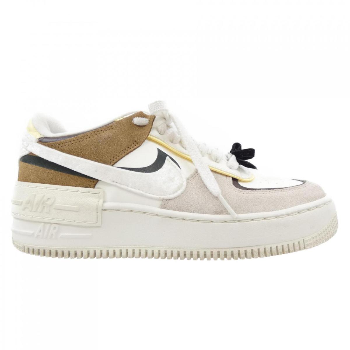 ナイキ NIKE FB1857-111 スニーカー【中古】 8,820円