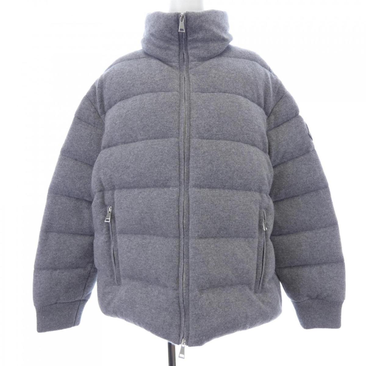 モンクレール MONCLER CAYEUX ダウンジャケット【中古】
