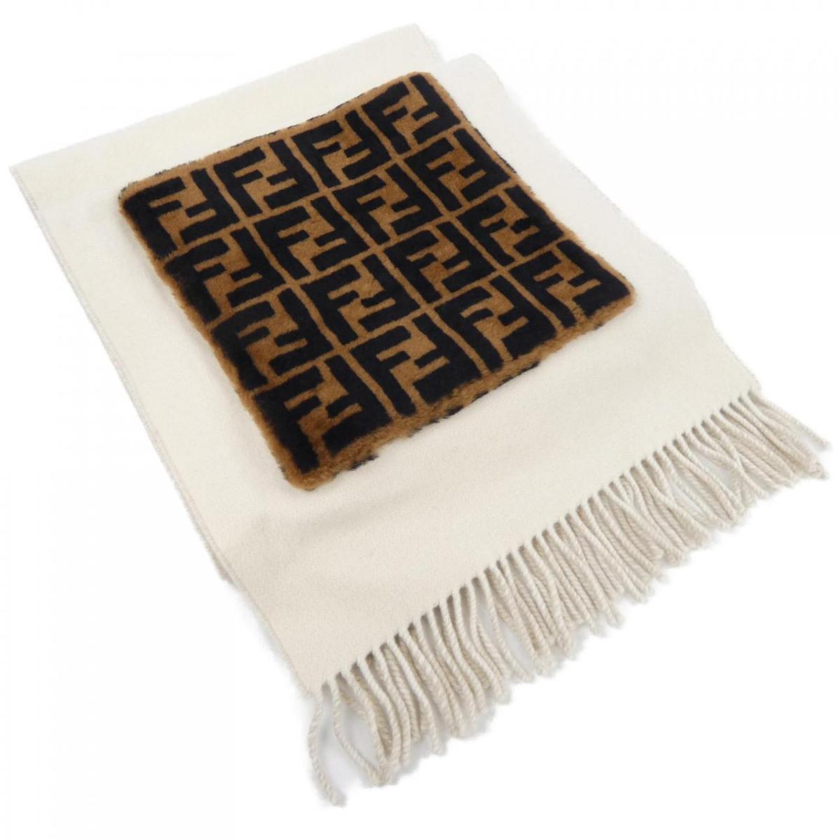 フェンディ FENDI FFプリントシアリングアップリケ FXT252 A20H MUFFLER【中古】
