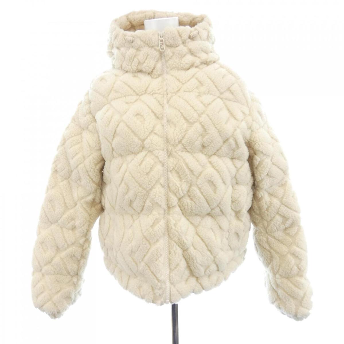 フェンディ FENDI FAN133 AQB1 落ちこむ上衣【中古】