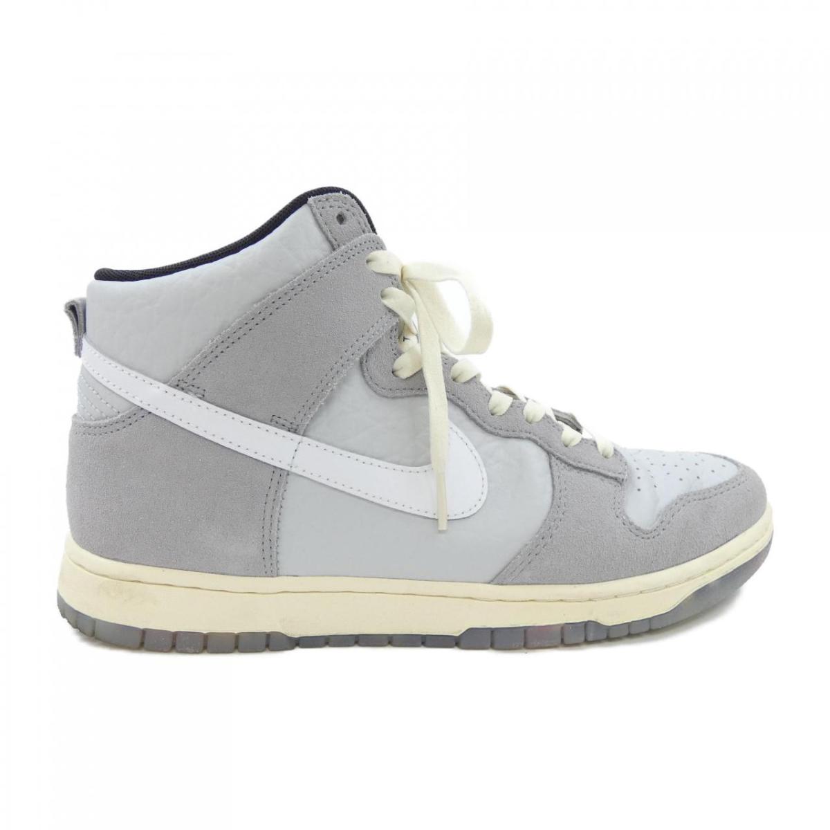 ナイキ NIKE DR8753 スニーカー【中古】