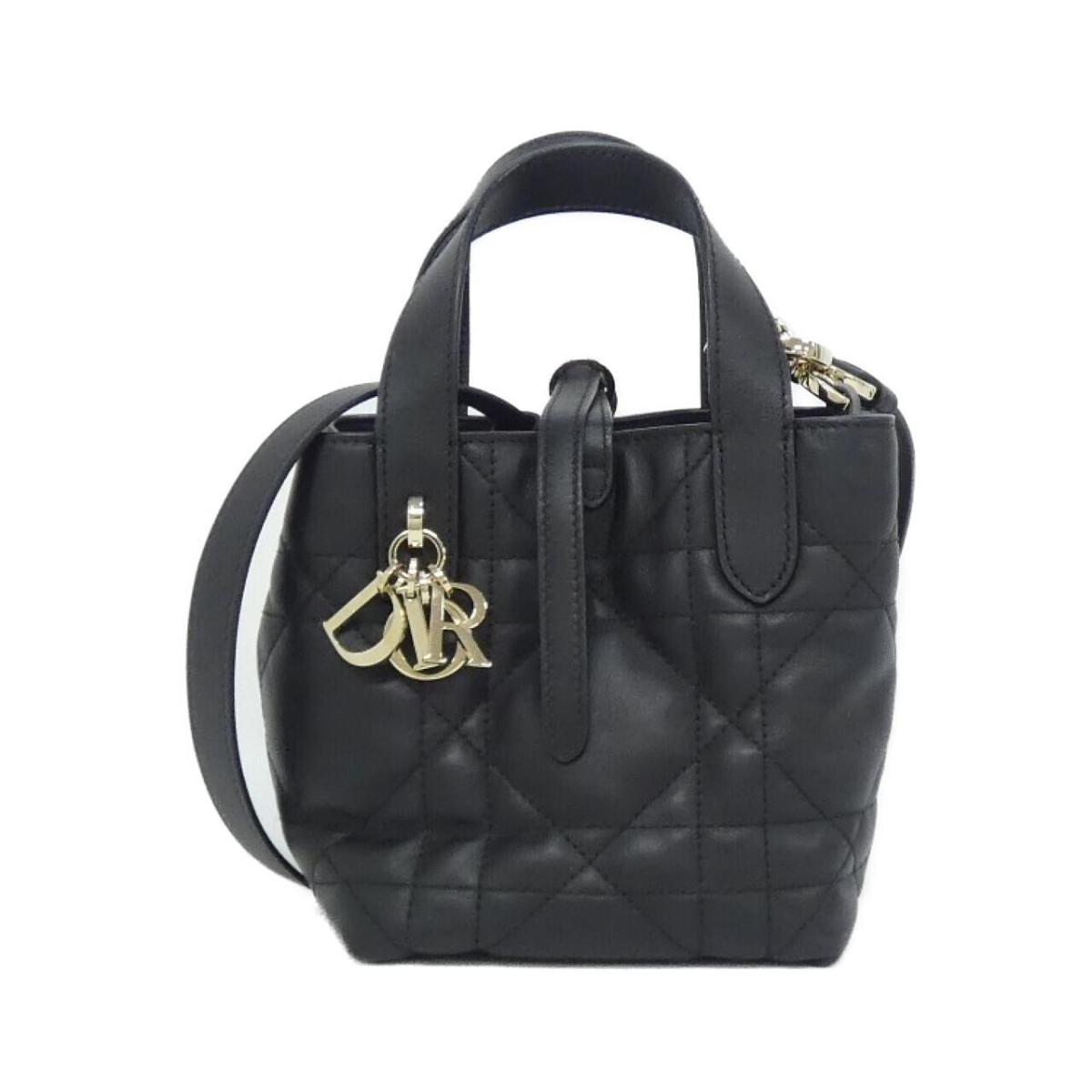 クリスチャンディオール DIOR TOUJOURS VERTICAL TOTE NANO S6100OSNW バッグ【中古】
