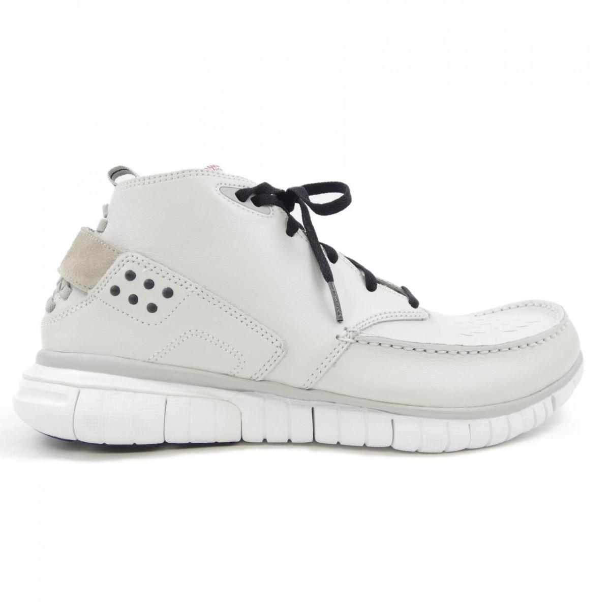 ナイキ NIKE 325198 101 スニーカー【中古】 靴-メンズ靴-スニーカー