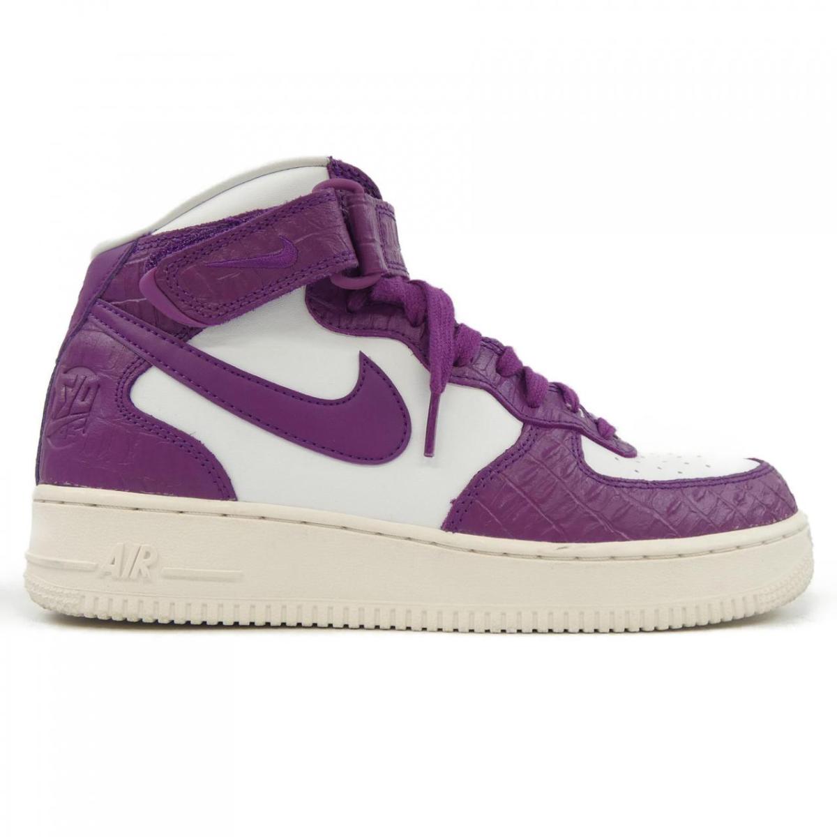ナイキ NIKE DZ4865-503 スニーカー【中古】